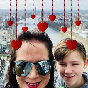 Meet your Posher, Ellen